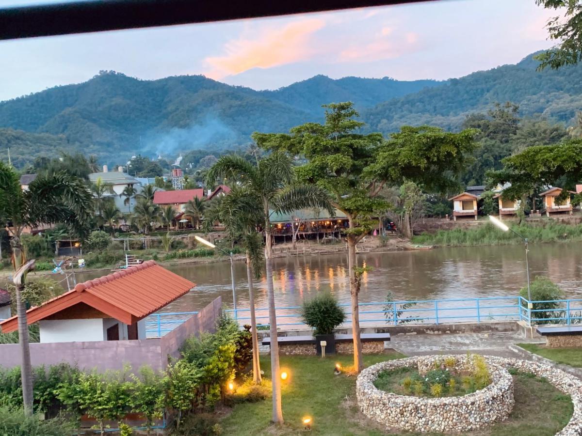 Saranya River House สรัญญาริเวอร์เฮาส์ Mae Ai Dış mekan fotoğraf