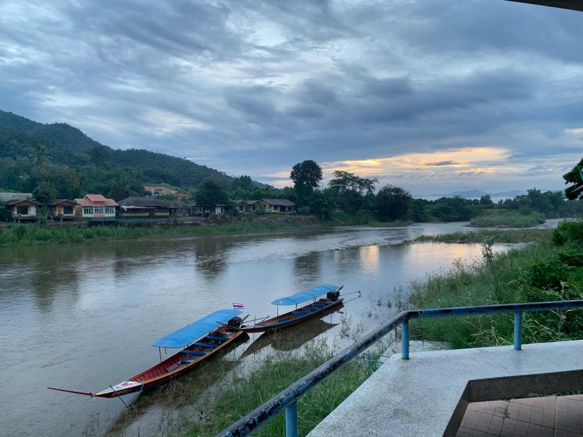 Saranya River House สรัญญาริเวอร์เฮาส์ Mae Ai Dış mekan fotoğraf